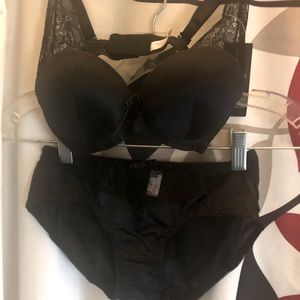 Women black push up bra and panties set